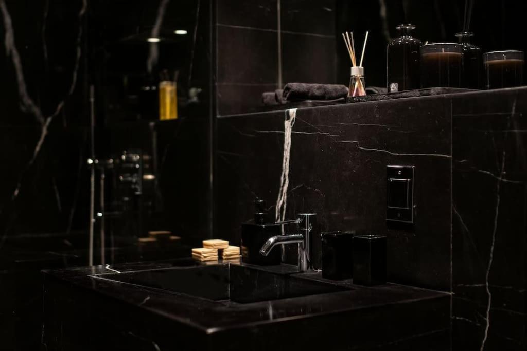 Appartamento Avenue Montaigne Saint Honore *